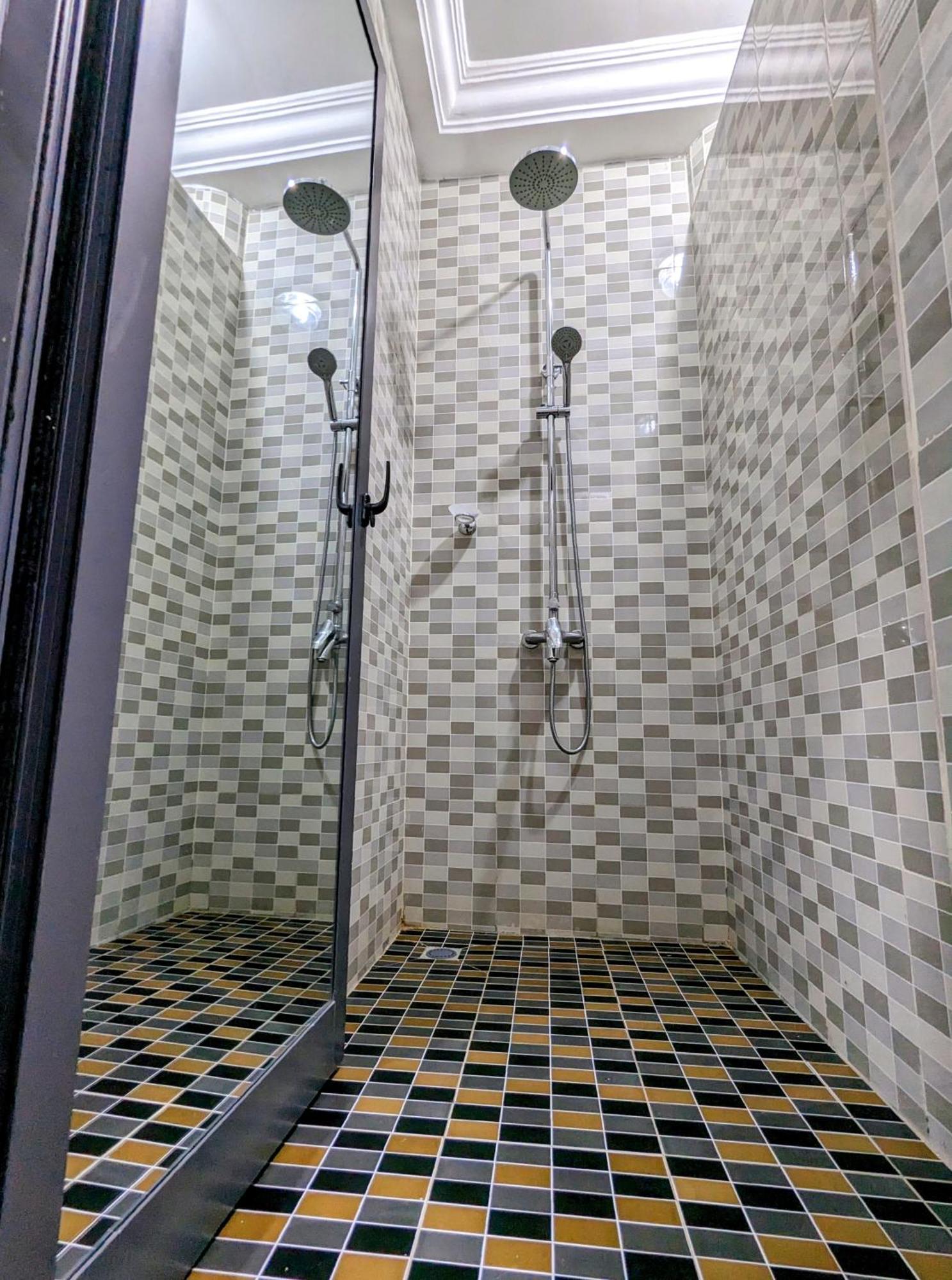 Les Ombrelles Appart'Hotel コトヌー エクステリア 写真